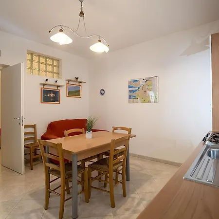 Casatrapani Guest house