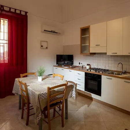 Casatrapani Vendégház 3*